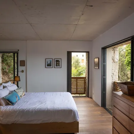 Bed & Breakfast Ecodomaine & Distillerie U Viaghju 4*