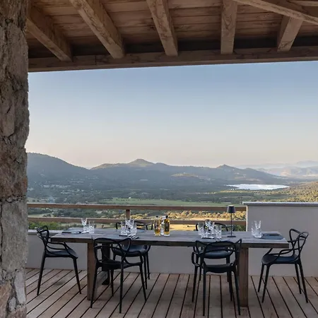 Ecodomaine & Distillerie U Viaghju 3*