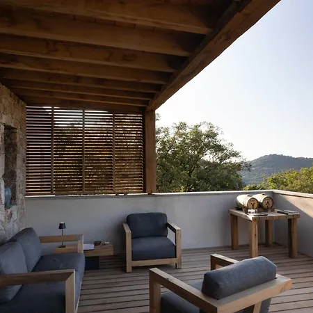 Ecodomaine & Distillerie U Viaghju 4*