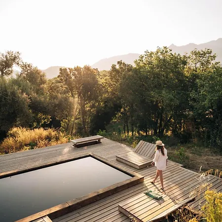 Panzió Ecodomaine & Distillerie U Viaghju 4*