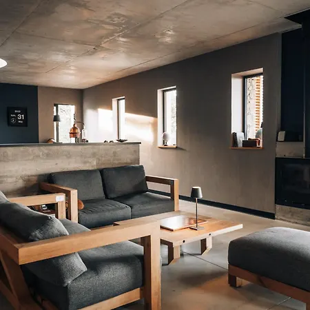 Ecodomaine & Distillerie U Viaghju Panzió 4*