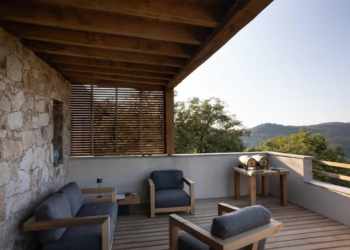 Ecodomaine & Distillerie U Viaghju 4*